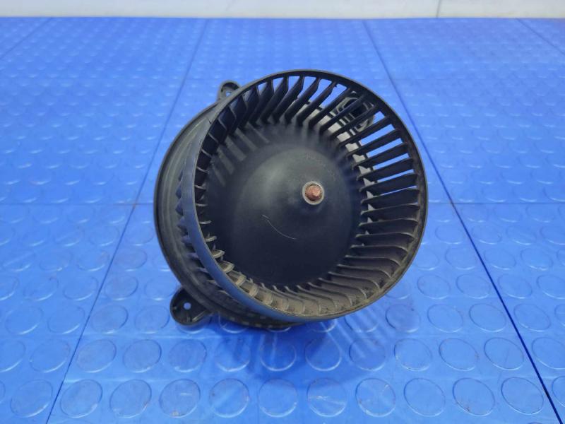 2011-2019 Ford Fiesta Heater AC Blower Motor Assembly Genuine OEM AV1Z19805B