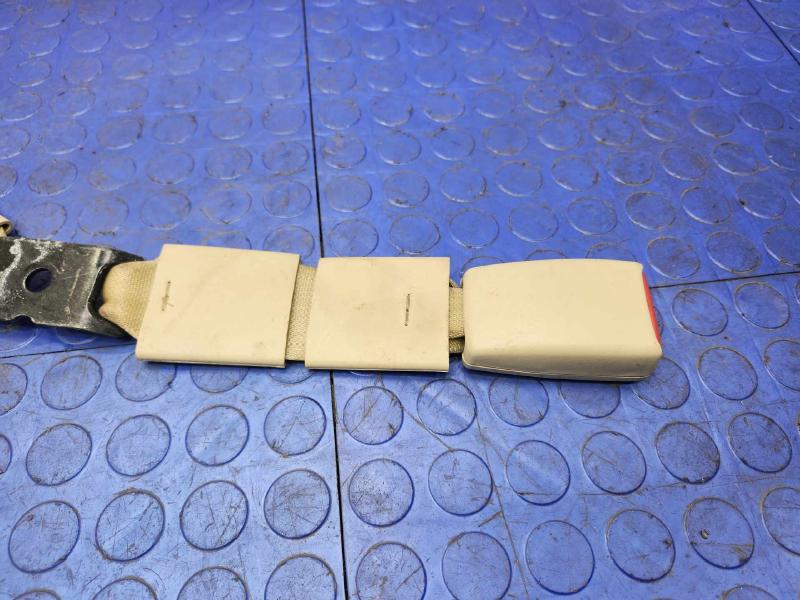 2015 Toyota Avalon Rear Seat Belt