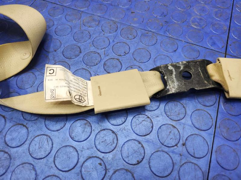 2015 Toyota Avalon Rear Seat Belt