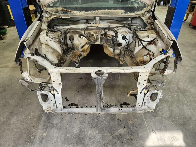 2011 Subaru Forester Radiator Support