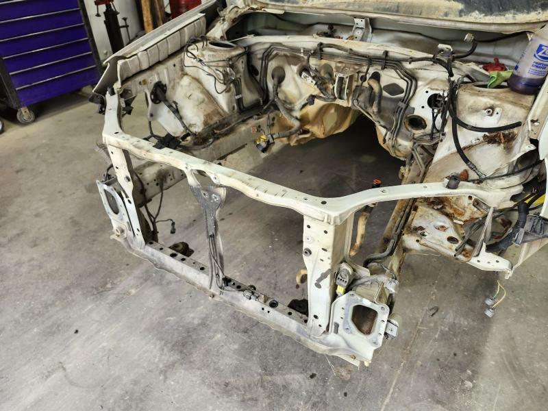 2011 Subaru Forester Radiator Support