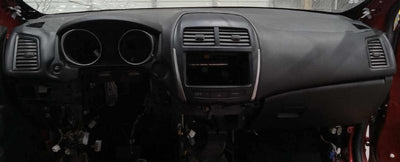 2014 Mitsubishi Outlander Sport Dash Panel