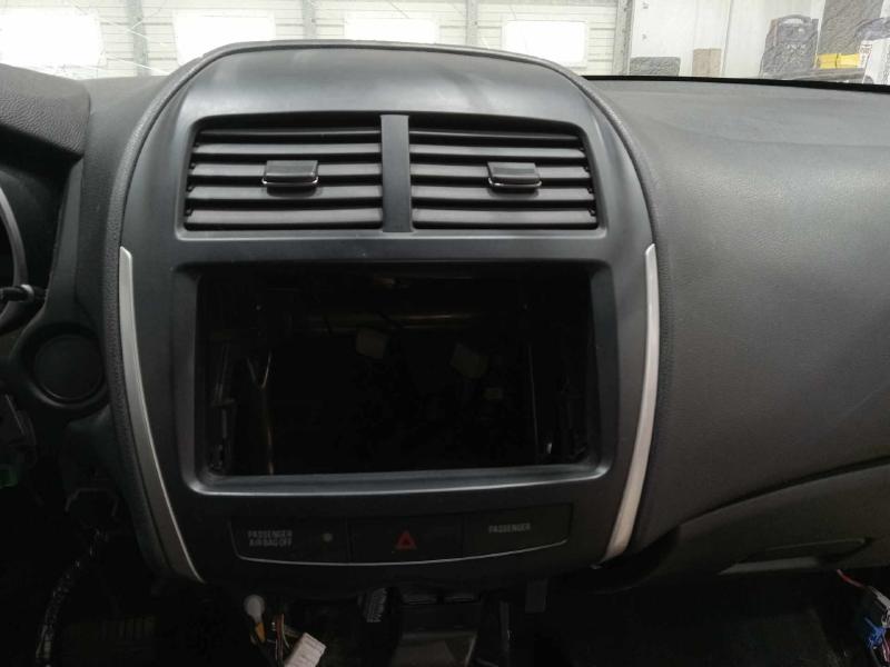 2014 Mitsubishi Outlander Sport Dash Panel
