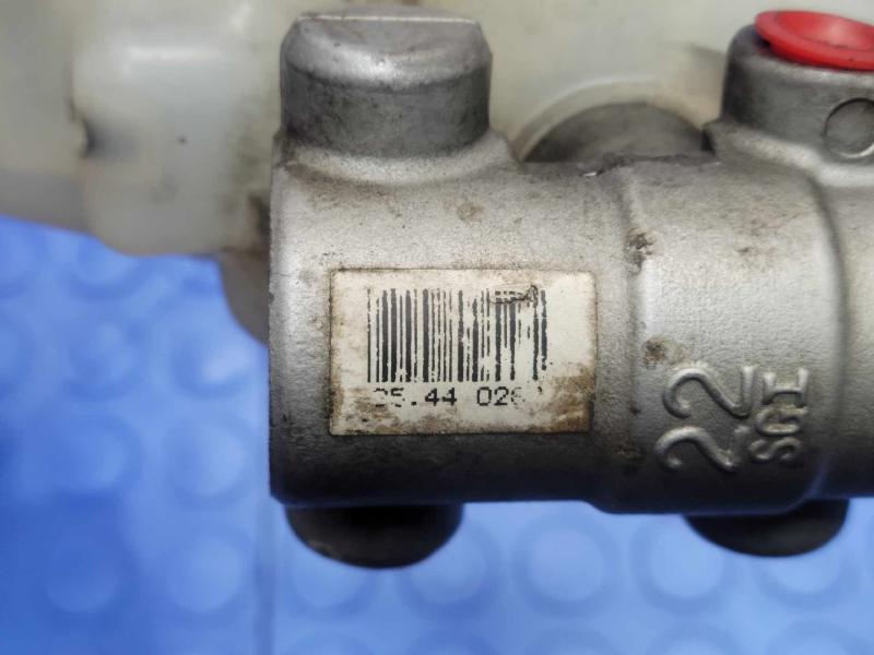 2007-2011 Toyota Camry Brake Master Cylinder Assembly Genuine OEM 4720106430