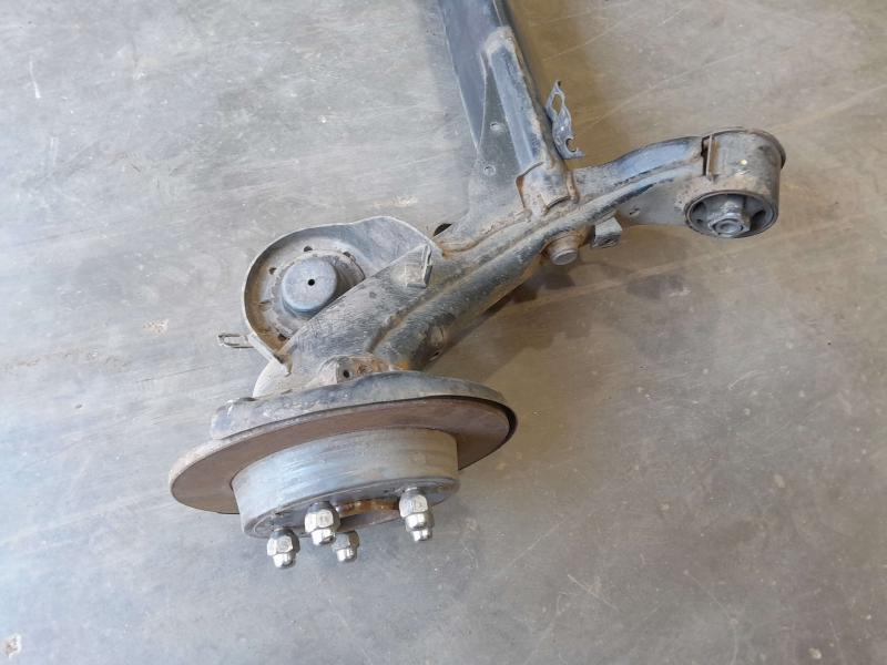 2014-2016 Kia Forte Rear Beam Axle Torsion Axle with Hubs OEM 55100A7101