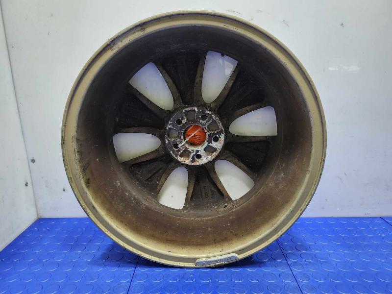 2010 Subaru Legacy Wheel