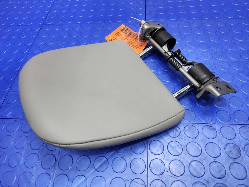 2010 Toyota Highlander Headrest