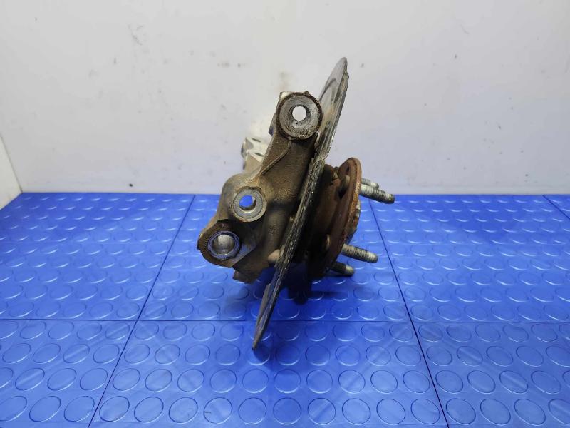 2014 Cadillac CTS Spindle Knuckle Front