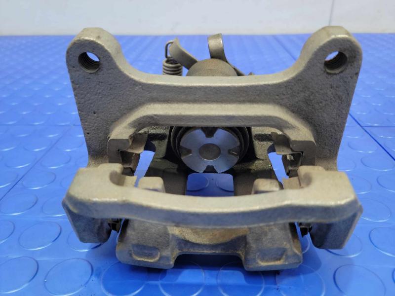 2016 Chevrolet Malibu Caliper