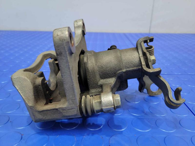 2016 Chevrolet Malibu Caliper