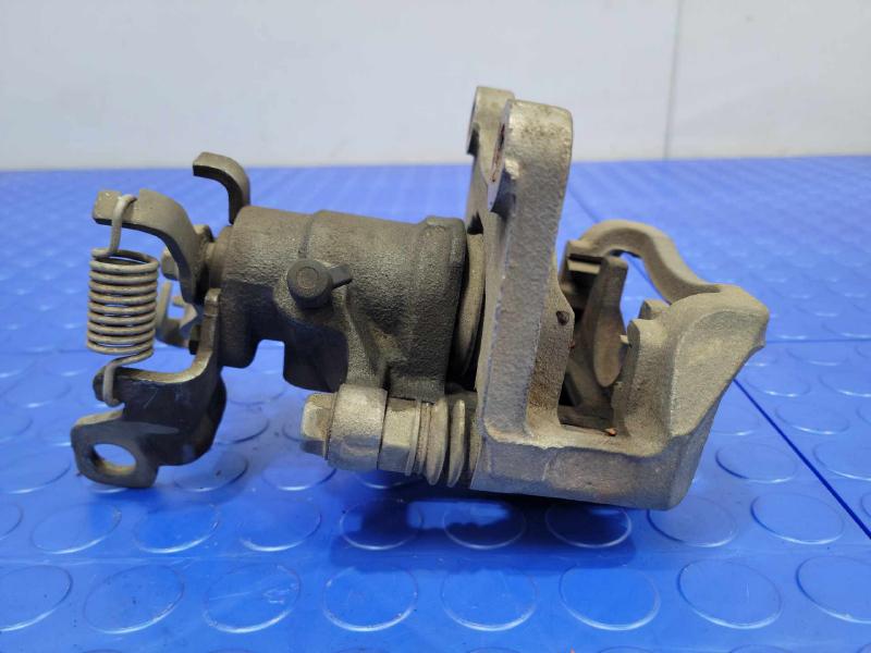 2016 Chevrolet Malibu Caliper