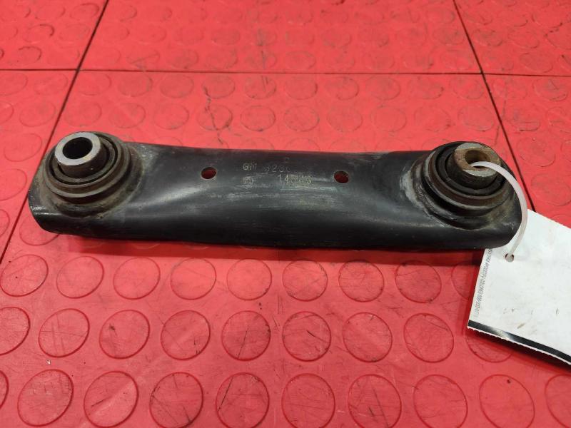 2015 Buick Regal Lower Control Arm Rr
