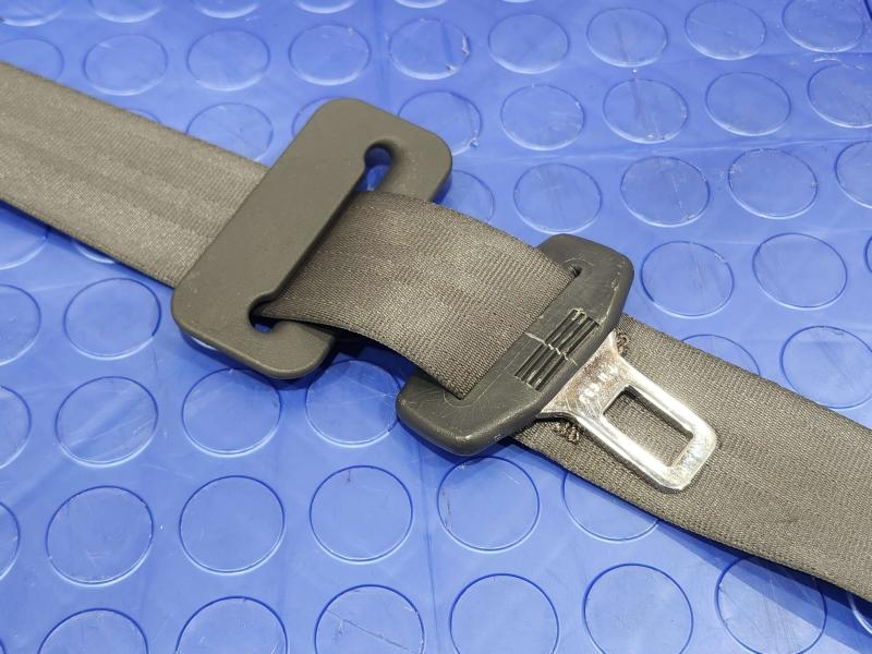 2010 Kia Rio Rear Seat Belt