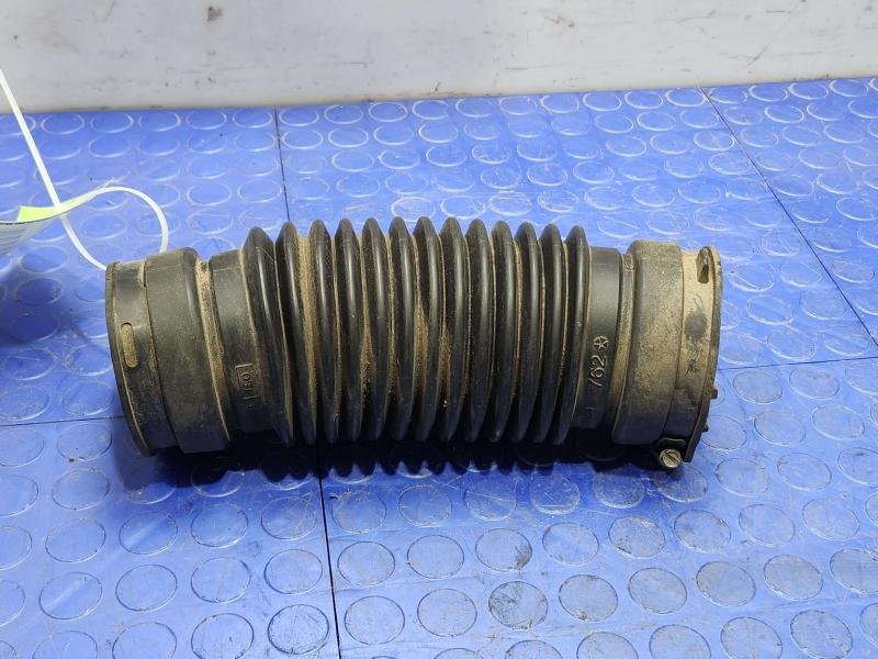 2002 Dodge Dakota Air Intake Tube/Resonator
