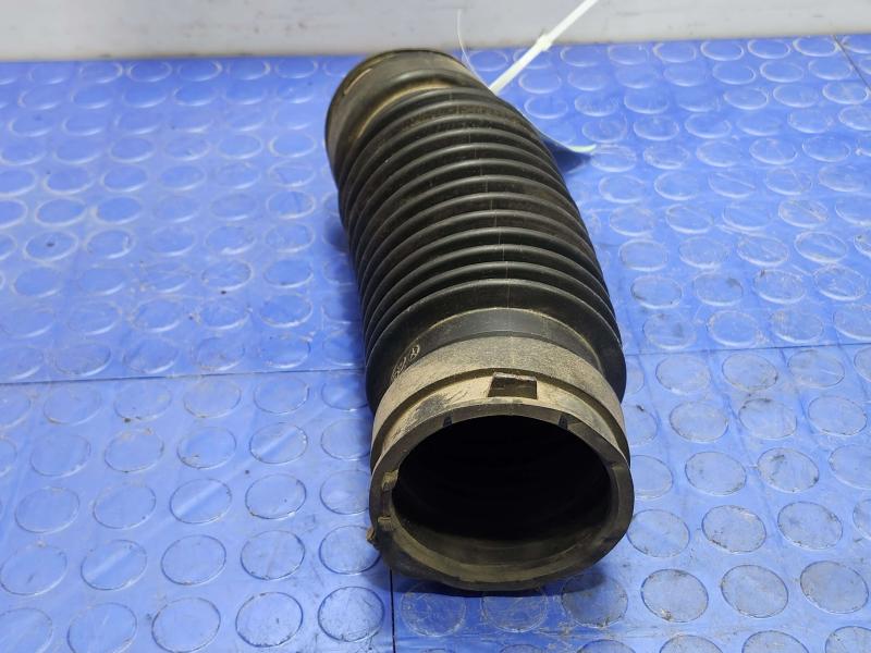 2002 Dodge Dakota Air Intake Tube/Resonator