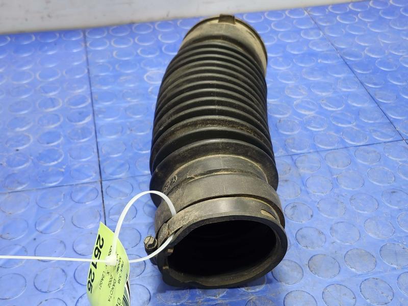 2002 Dodge Dakota Air Intake Tube/Resonator