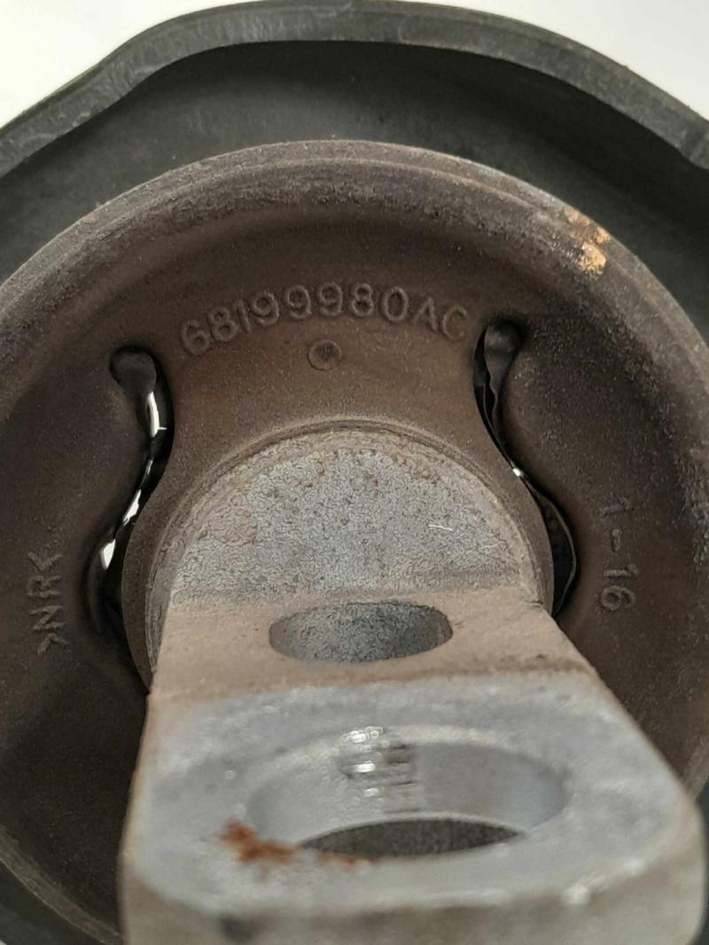 2015 Jeep Cherokee Lower Control Arm Rr
