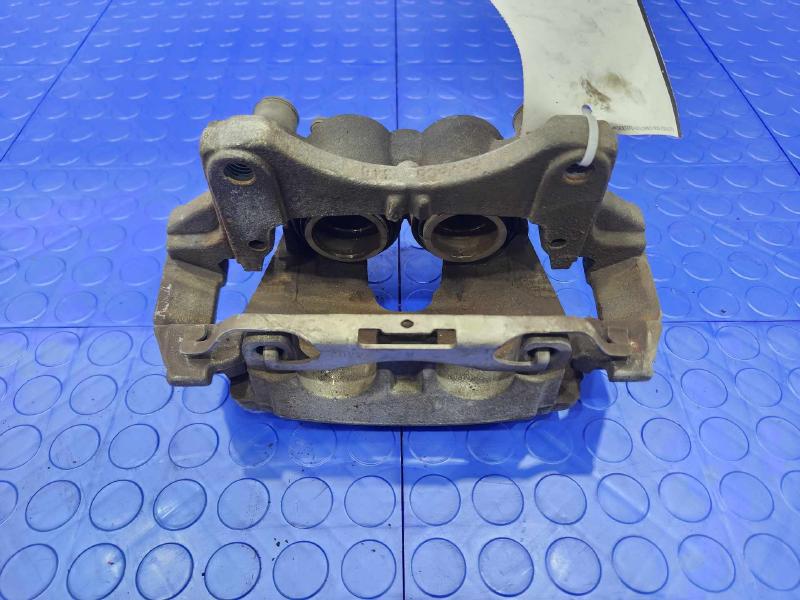 2016 Lincoln MKX Caliper