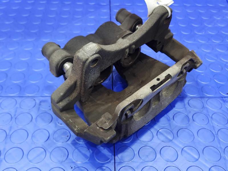 2016 Lincoln MKX Caliper