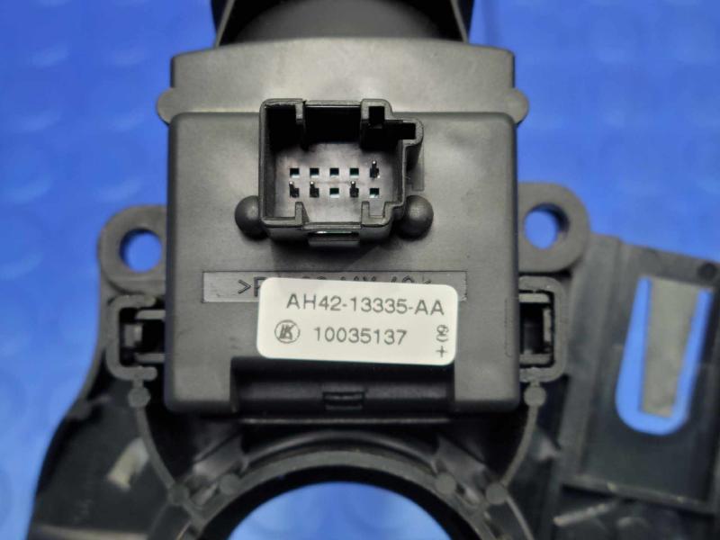 2010 Land Rover Range Rov Combination Switch