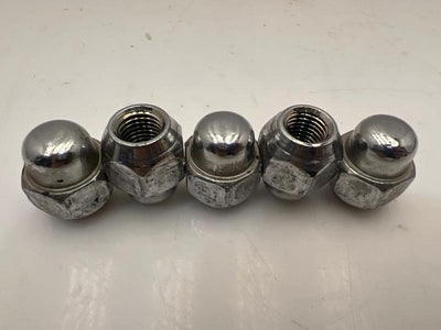 2017 Kia Sorento Lug Nuts