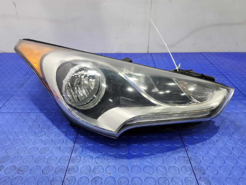 2012 Hyundai Veloster Headlamp Assembly
