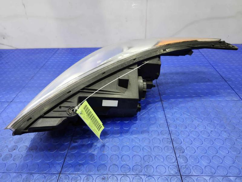 2012 Hyundai Veloster Headlamp Assembly