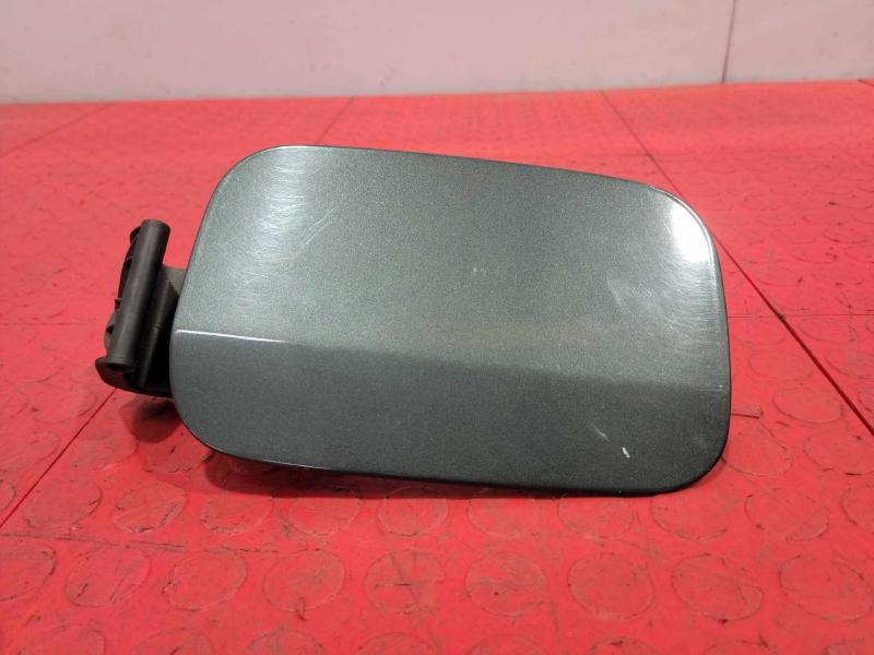 2006 BMW X3 Fuel Tank Door