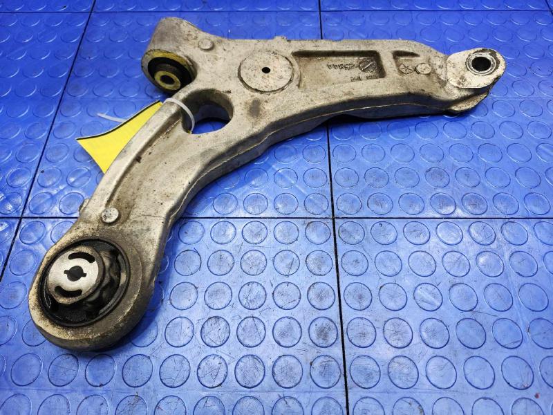 2016 Jeep Cherokee Lower Control Arm Front