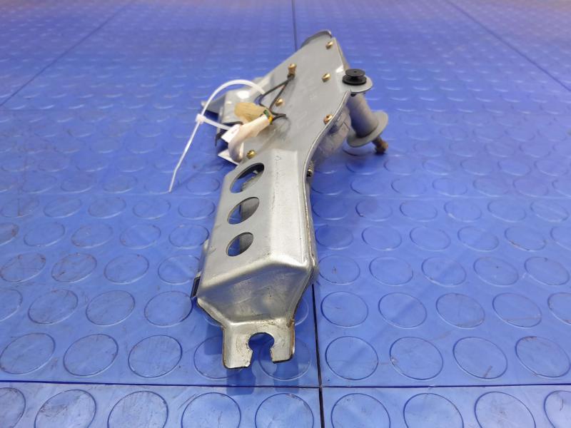 2002-2003 Subaru Impreza Wagon Rear Wiper Motor Genuine OEM Part 86510FE060