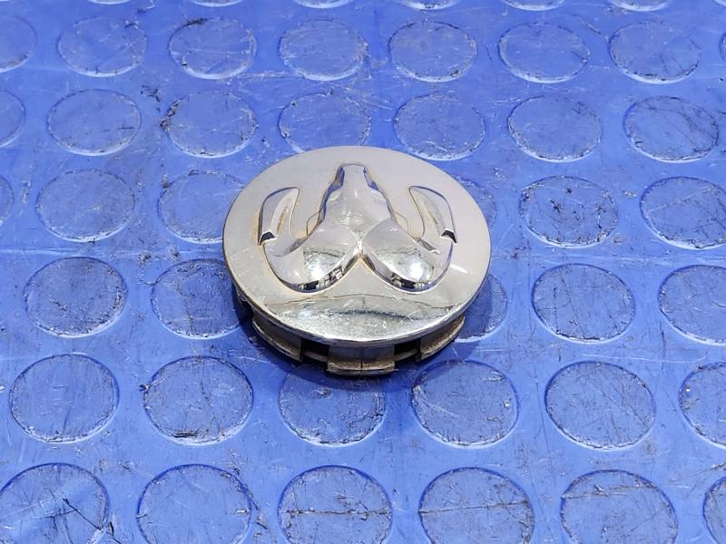 2010 Dodge Challenger Center Cap