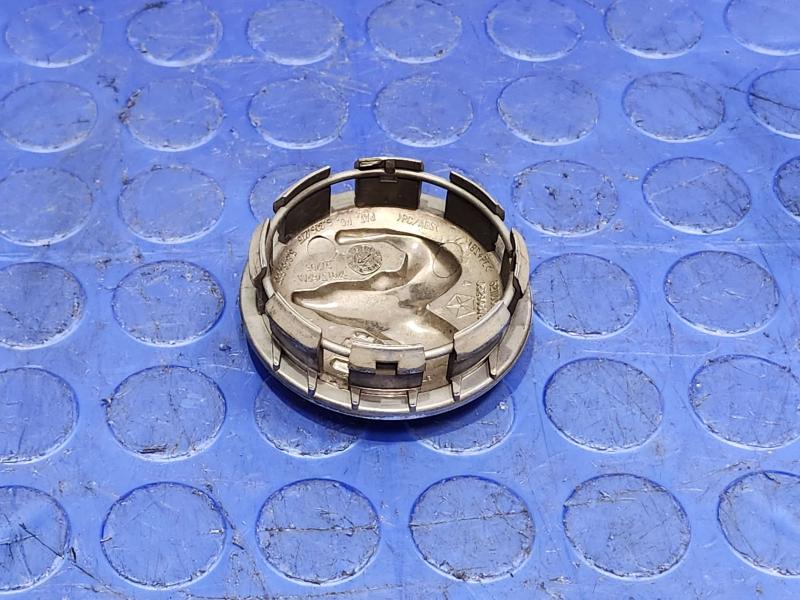 2010 Dodge Challenger Center Cap