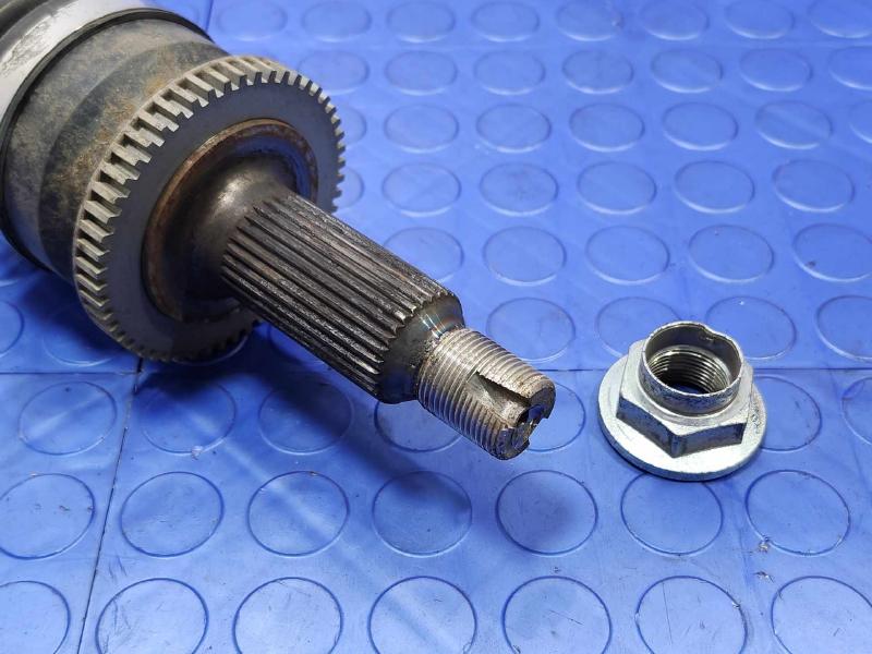 2013 Hyundai Santa Fe Axle Shaft