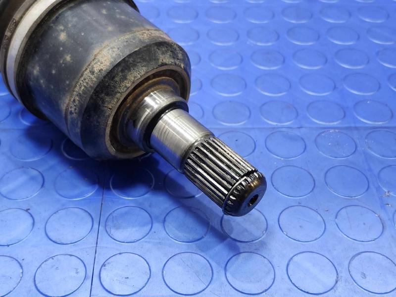 2013 Hyundai Santa Fe Axle Shaft