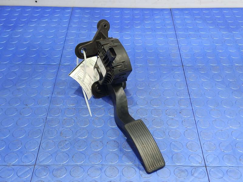 2011 Ford Edge Pedal Assembly