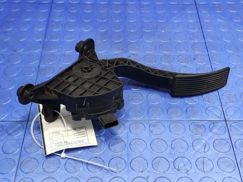 2011 Ford Edge Pedal Assembly