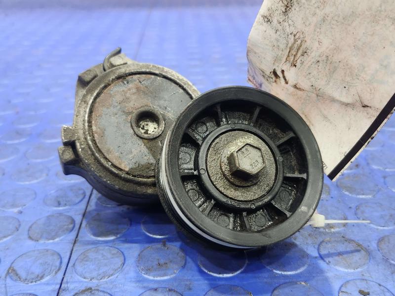 1997 Dodge Dakota Engine Belt Tensioner