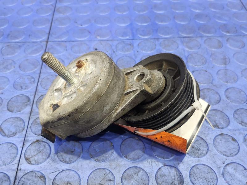1997 Dodge Dakota Engine Belt Tensioner