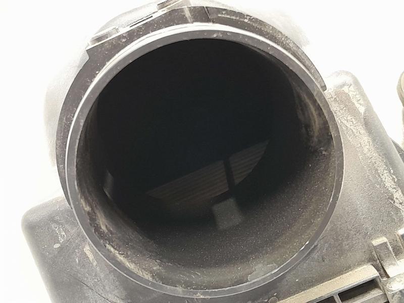2014 2015 Acura MDX Engine Air Cleaner Box Assembly OEM 172445J6S00 172115J6A00