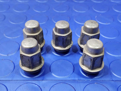 2019 GMC Terrain Lug Nuts