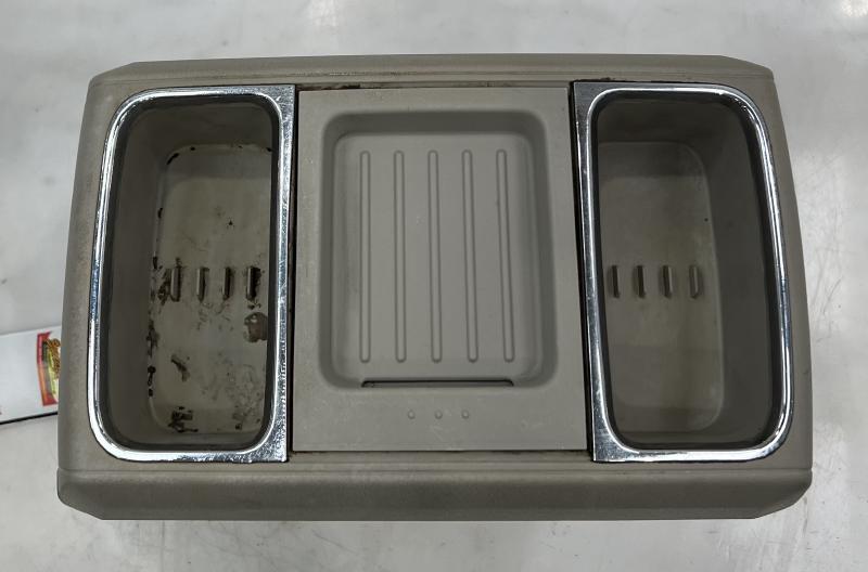 2013 Chrysler Town & Country Front Console