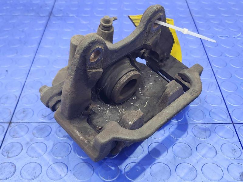 2007 Cadillac Escalade ESV Caliper