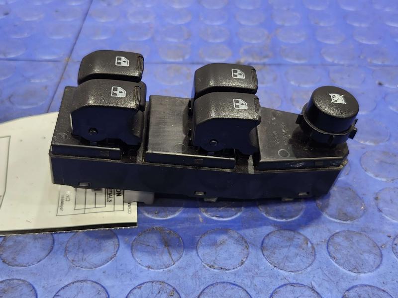 2014 Chevrolet Spark Door Switch Front