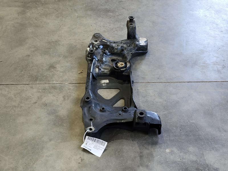 2020 Volkswagen Passat Crossmember/Cradle/Undercarria