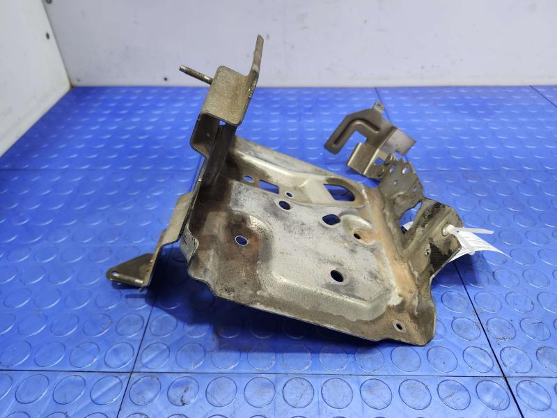 2016 Nissan Rogue Battery Tray