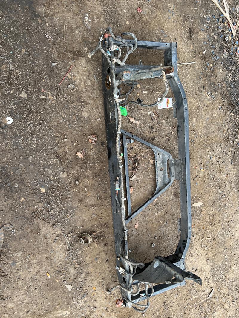 2000 GMC Sierra 1500 Radiator Support