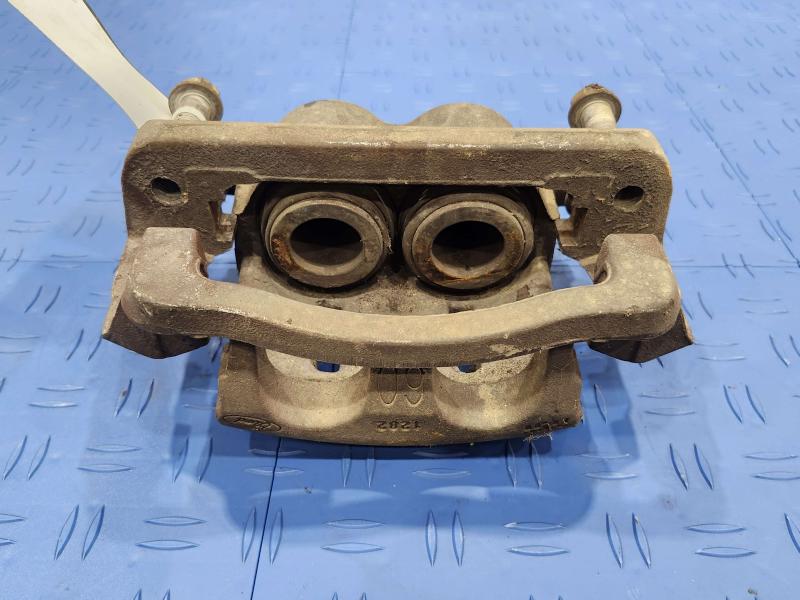 2012 Ford F-250 Super Duty Caliper