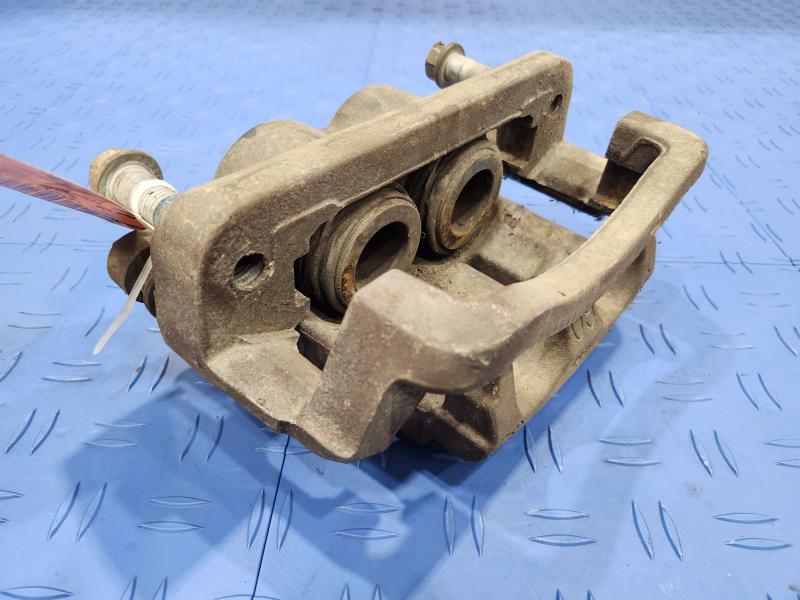 2012 Ford F-250 Super Duty Caliper