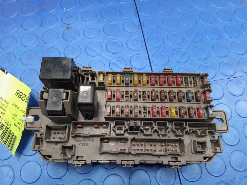 1997-2001 Honda CR-V Multiplex Junction Block Genuine OEM Part 38200-S10-A01