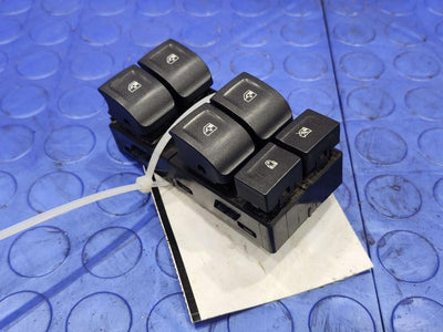 2014 Chevrolet Silverado 1500 Door Switch Front